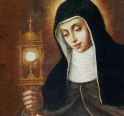 Clara-de-Asís-ft-img